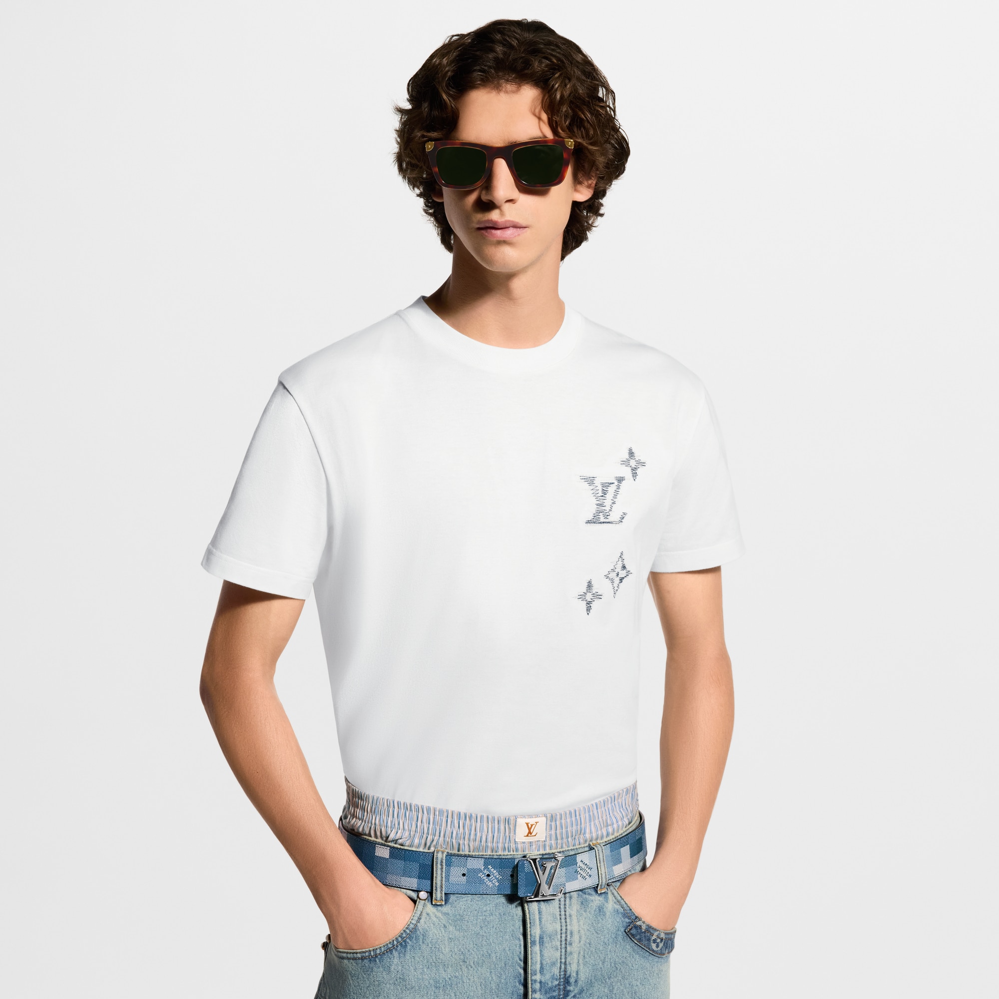 Embroidered Signature T-Shirt - Men - Ready-to-Wear | LOUIS VUITTON ®